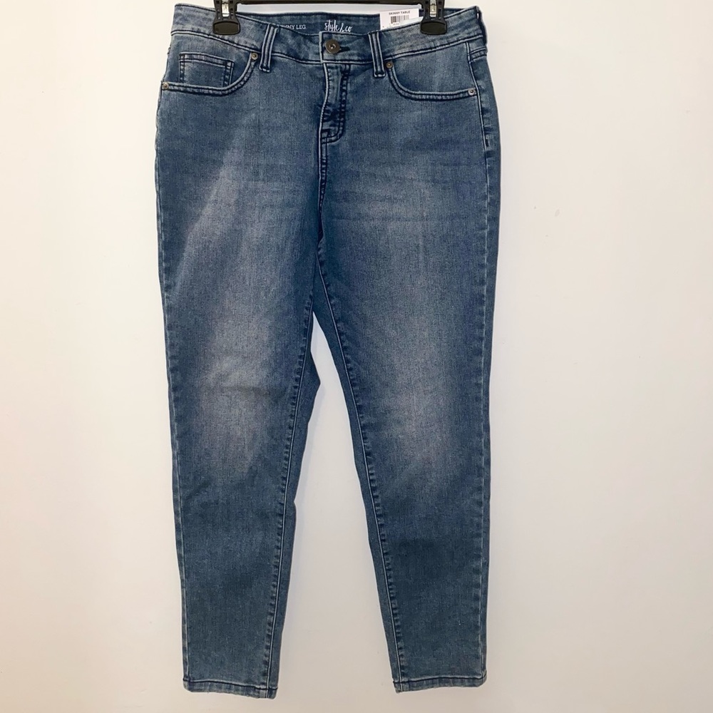 Style & Co Petite (NWT) Curvy Fit Womens Size: 10P Skinny Mid Rise Denim Jeans - Picture 1 of 14